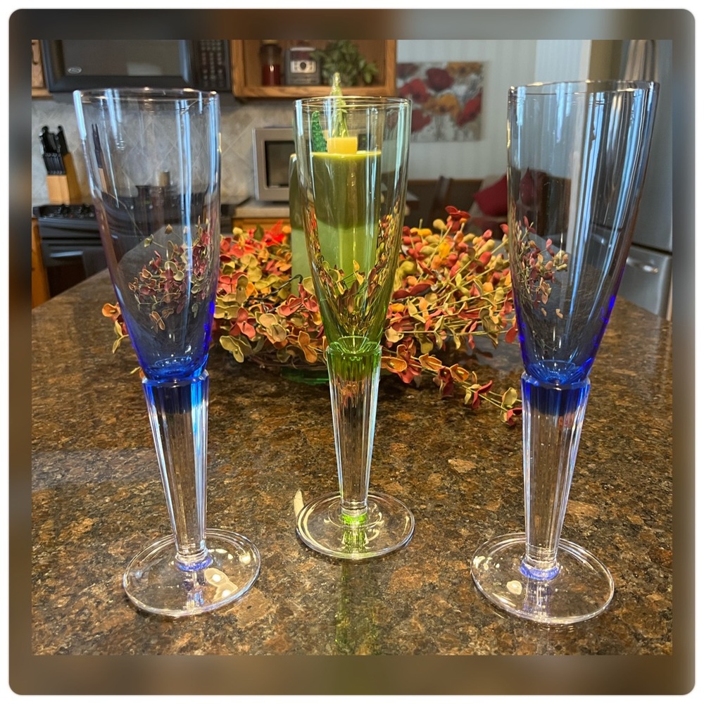 Set of Five-Mix & Match-Green & Blue Champagne Glasses-Hand Blown - Picture 2 of 11
